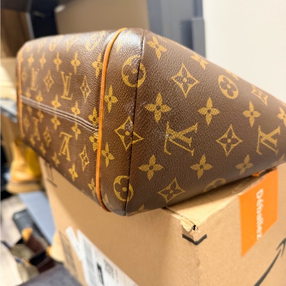Louis Vuitton Totally PM - Picture 11 of 15
